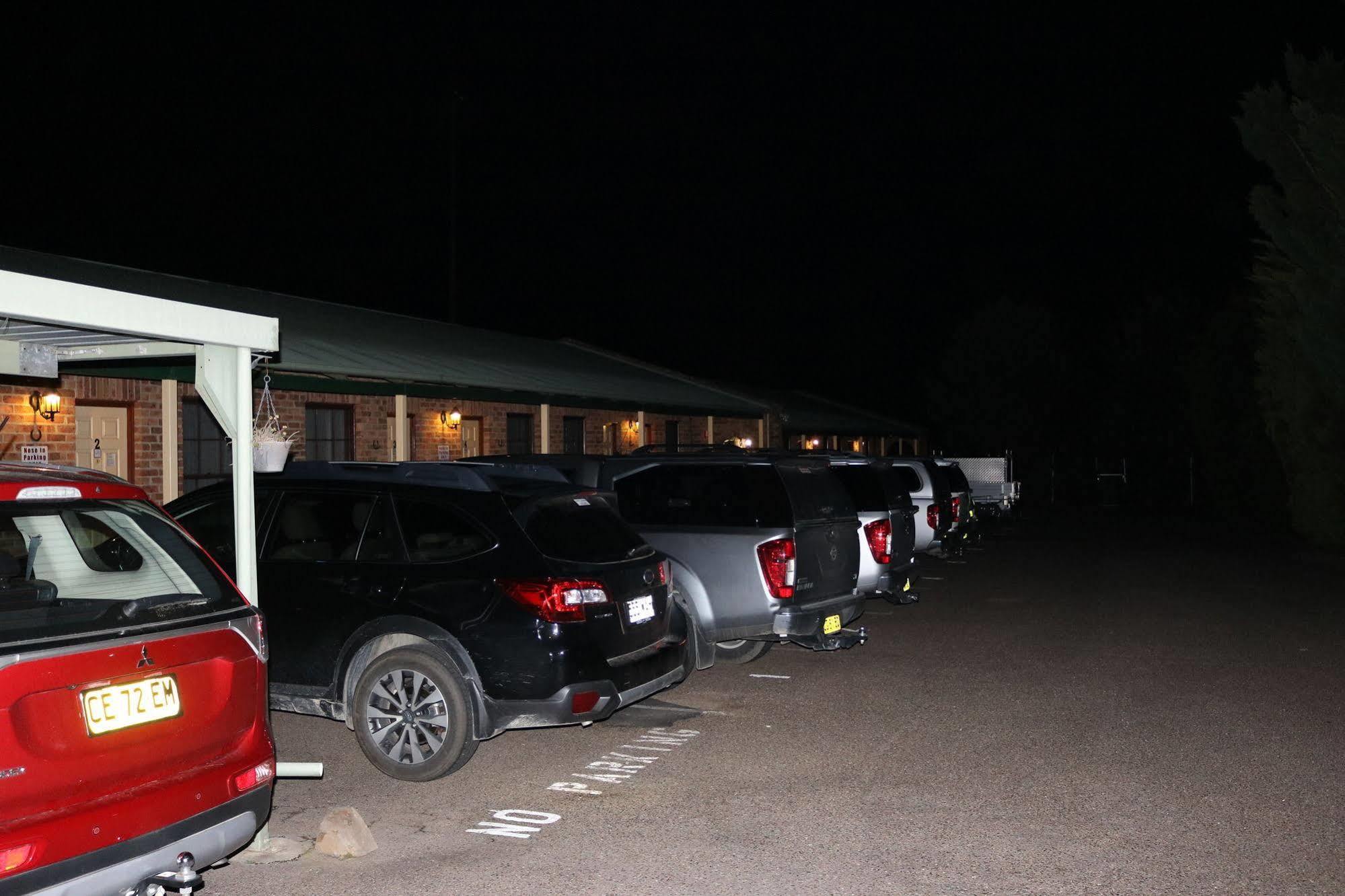 Sandstock Motor Inn Armidale Exteriör bild